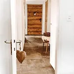 Haus Tschuetta - Zentrale Lage In By Interhome