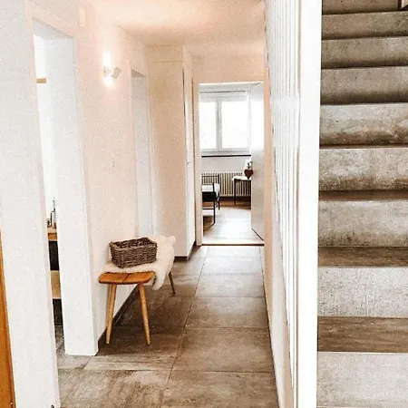 Haus Tschuetta - Zentrale Lage In By Interhome