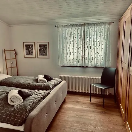 Haus Tschuetta - Zentrale Lage In By Interhome 別荘 ヴァルベラ