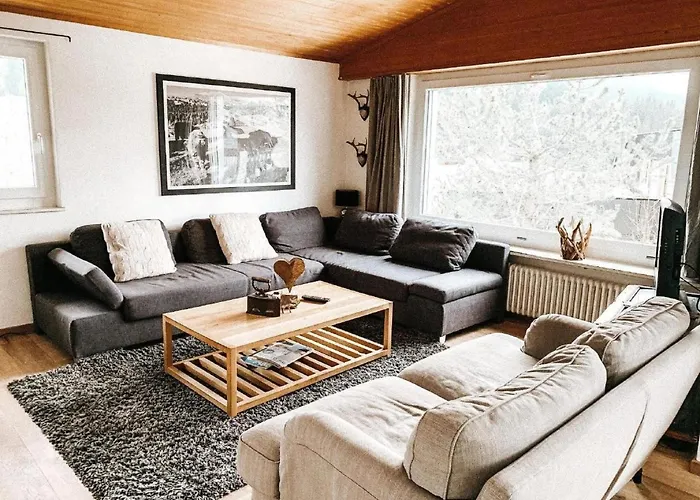 Haus Tschuetta - Zentrale Lage In By Interhome